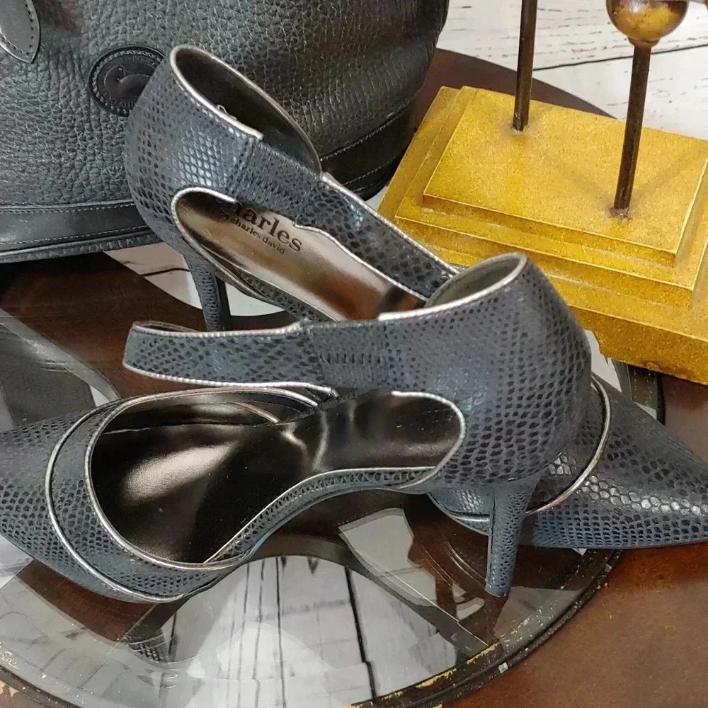 High heels by Charles David - Picture 11 of 12